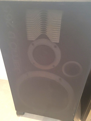 Jamo speakers 265 watts - jamo,