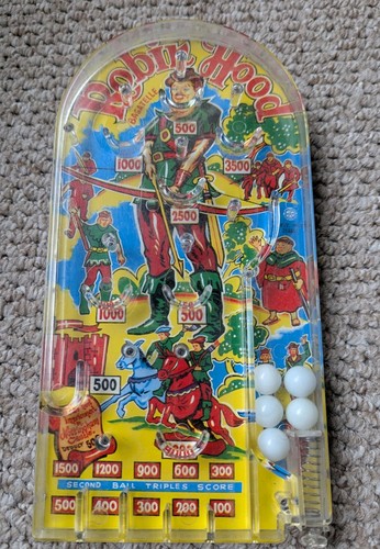 Small bagatelle game robin - bagatelle,