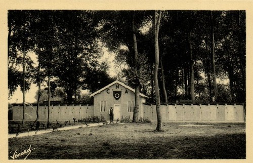 Old postcard andresy club - old,