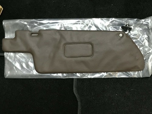 Sun visor wing for - , 924