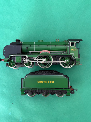 Hornby r583 schools - hornby, sr