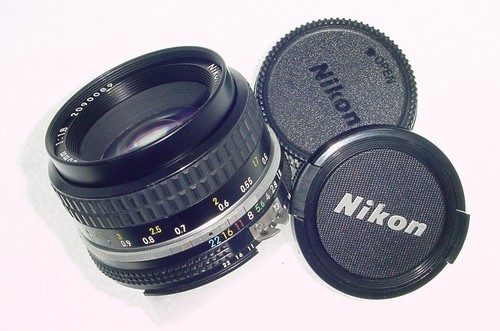 Nikon 50mm nikkor ai - f/1.8,