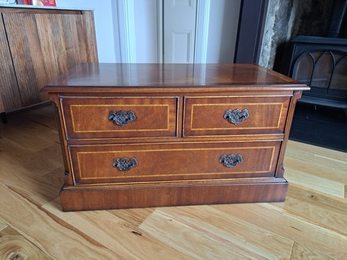 Solid mahogany unit with - solid,