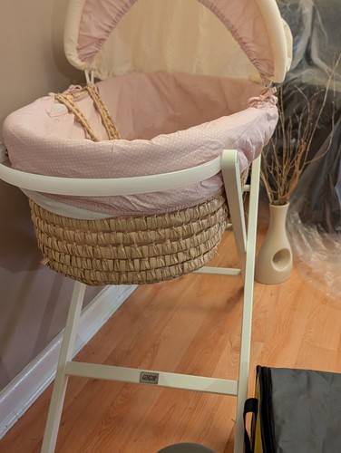 Mama and papa moses basket - mama's,