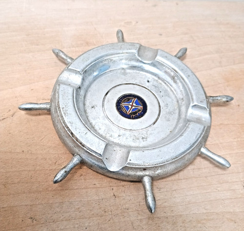 Shipping cruise liner ashtray - liner,