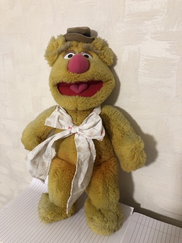 The muppets fozzie - -,