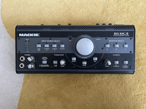 Mackie big knob studio - mackie,