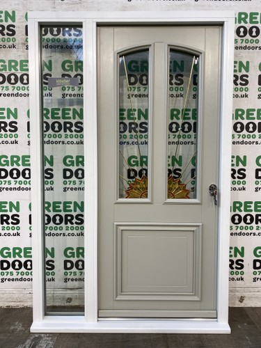 Front door with - door,