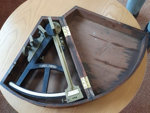 Antique ebony brass octant - ebony,