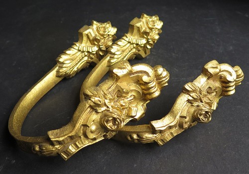 Large pair french - a, of