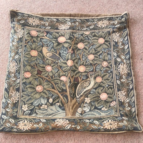 Tree birds gobelin tapestry - birds,