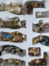 Resin traditional holy - 11,
