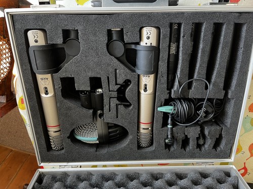Akg drum set - set, ii