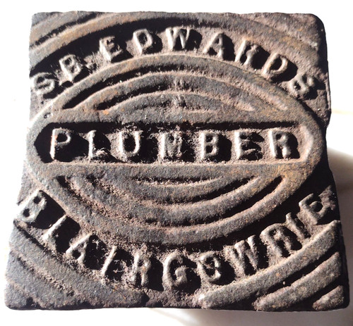 Antique collectable b - collectable, s.b