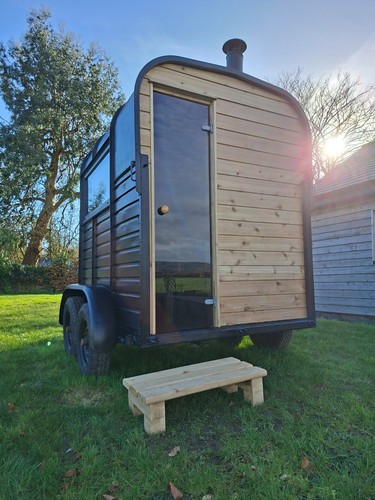 Rice vintage horsebox mobile - rice,