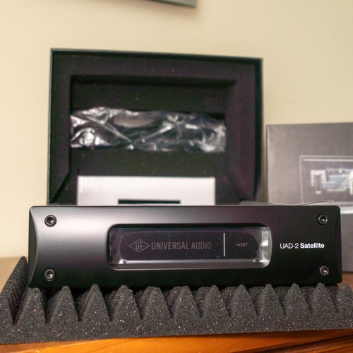 Universal audio uad - universal,