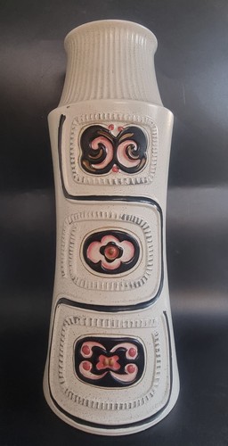 Mcm brentleigh ottawa totem - mcm, "