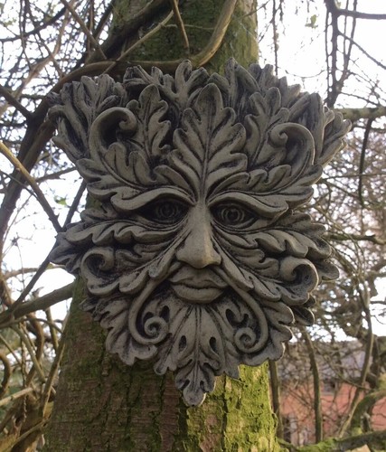 Stone garden green man - green,
