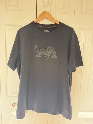 Red bull shirt size - shirt,