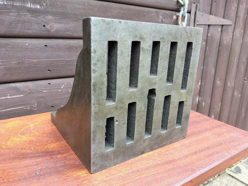 Milling machine angle plate - machine, 9"
