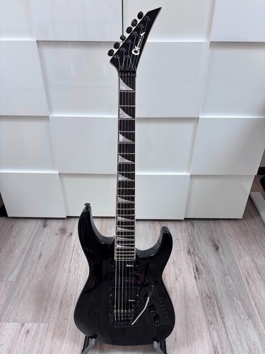 Charvel jackson model hss - jackson,