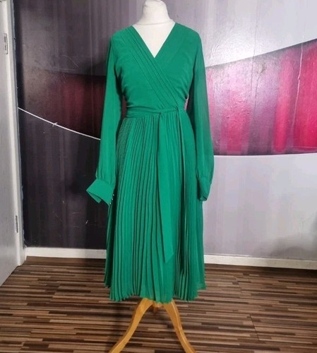 Gorgeous phase eight - gorgeous,