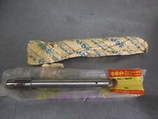 SUZUKI  GT185  KICKSTART SHAFT NEW OLD STOCK
