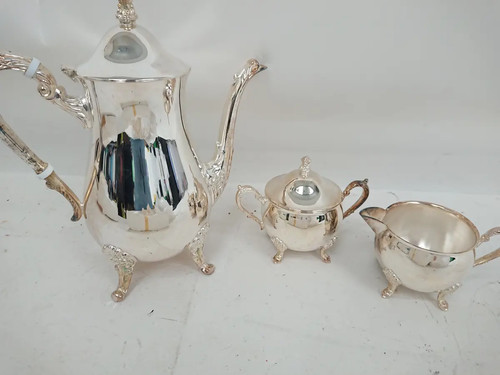 Vintage silver plated piece - silver,