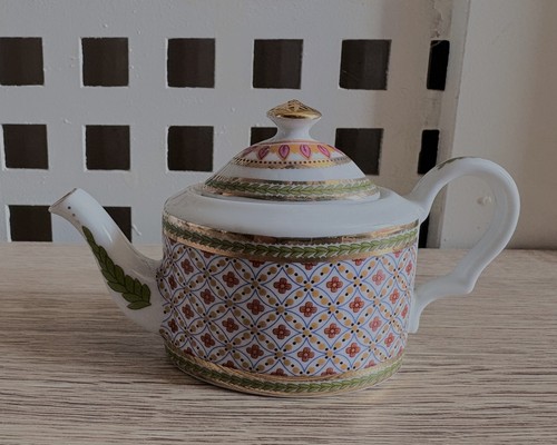 Porcelain arts miniature - porcelain,