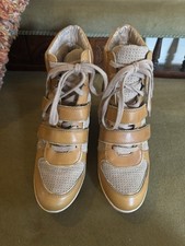 Ash Bowie Women’s Wedge