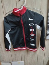 Jordan Big Kids Windbreaker Jacket Style: black size Large (6-7yrs)