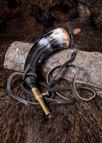 Gun powder horn - horn, brass