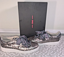 181 Trainers Ladies Size 7