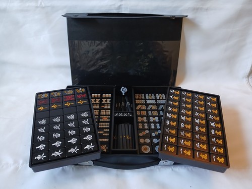 Riichi mahjong set - mahjong, black