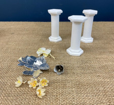 VINTAGE WEDDING CAKE STACKING