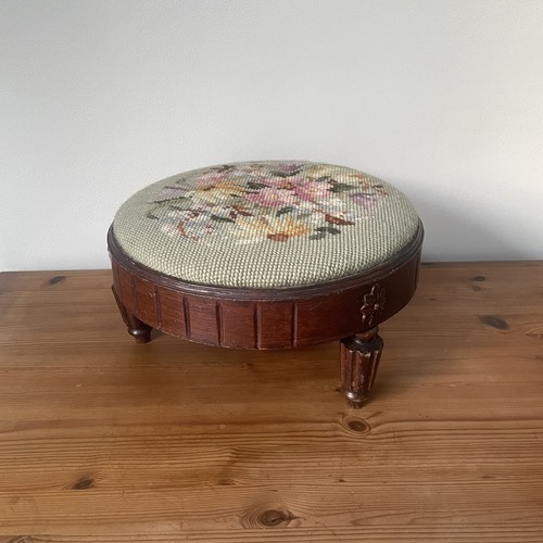 Antique needlepoint 26cm round - needlepoint,