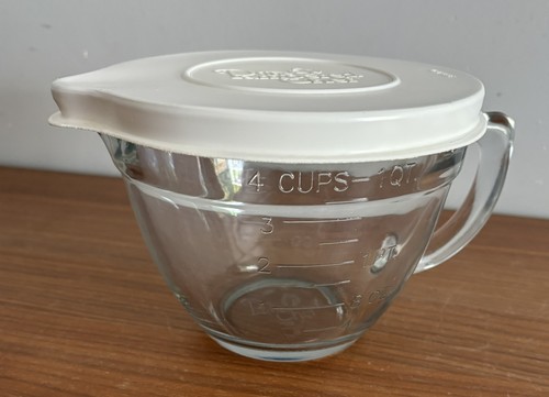 Pampered chef glass measuring - pampered,