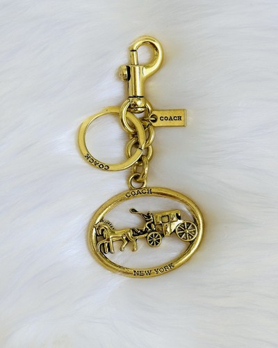Horse carriage gold tone - gold,