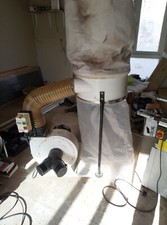 CHARNWOOD W619 CAST IRON TABLE SAW C/W DUST EXTRACTION SYSTEM 240V