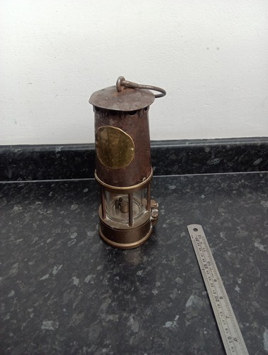Vintage eccles protector - vintage, lamp