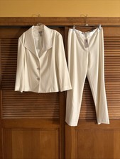 New W Tag Chico’s Pant Suit Sz 3 & 1.5 White Blazer Elegant Scarletta Holiday