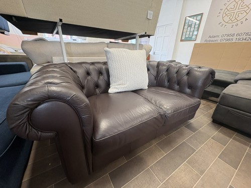 Brown chesterfield sofa - chesterfield, 2