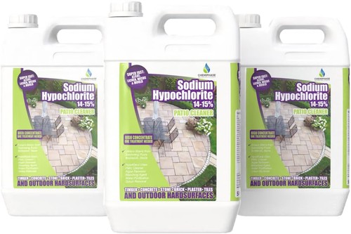 Concentrated outdoor patio - concentrated,