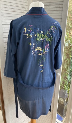 Vintage short dressing gown - vintage,