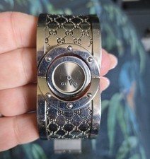 Silver Gucci Twirl Watch