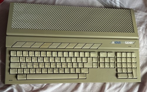 Atari 520stfm vintage - atari,