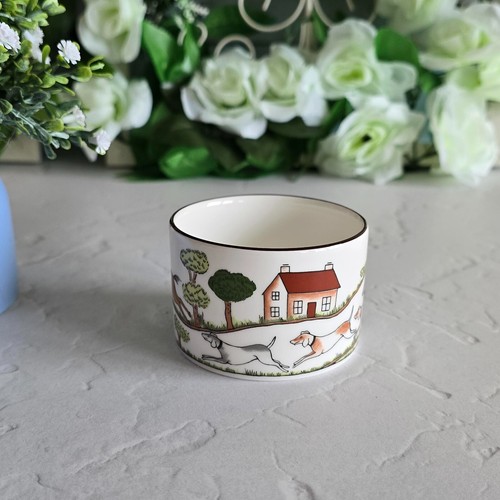 Wedgwood hunting scenes - wedgwood, round