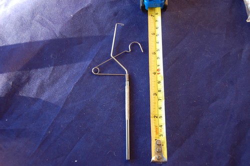 Whip finish tool - finish, fly