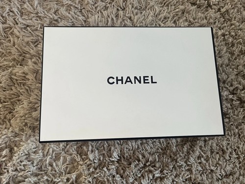 Authentic chanel gift - gift, box