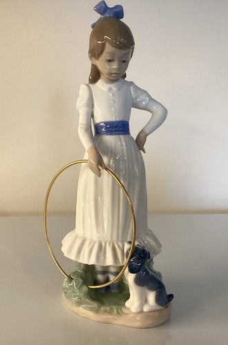 Vintage nao porcelain - nao,